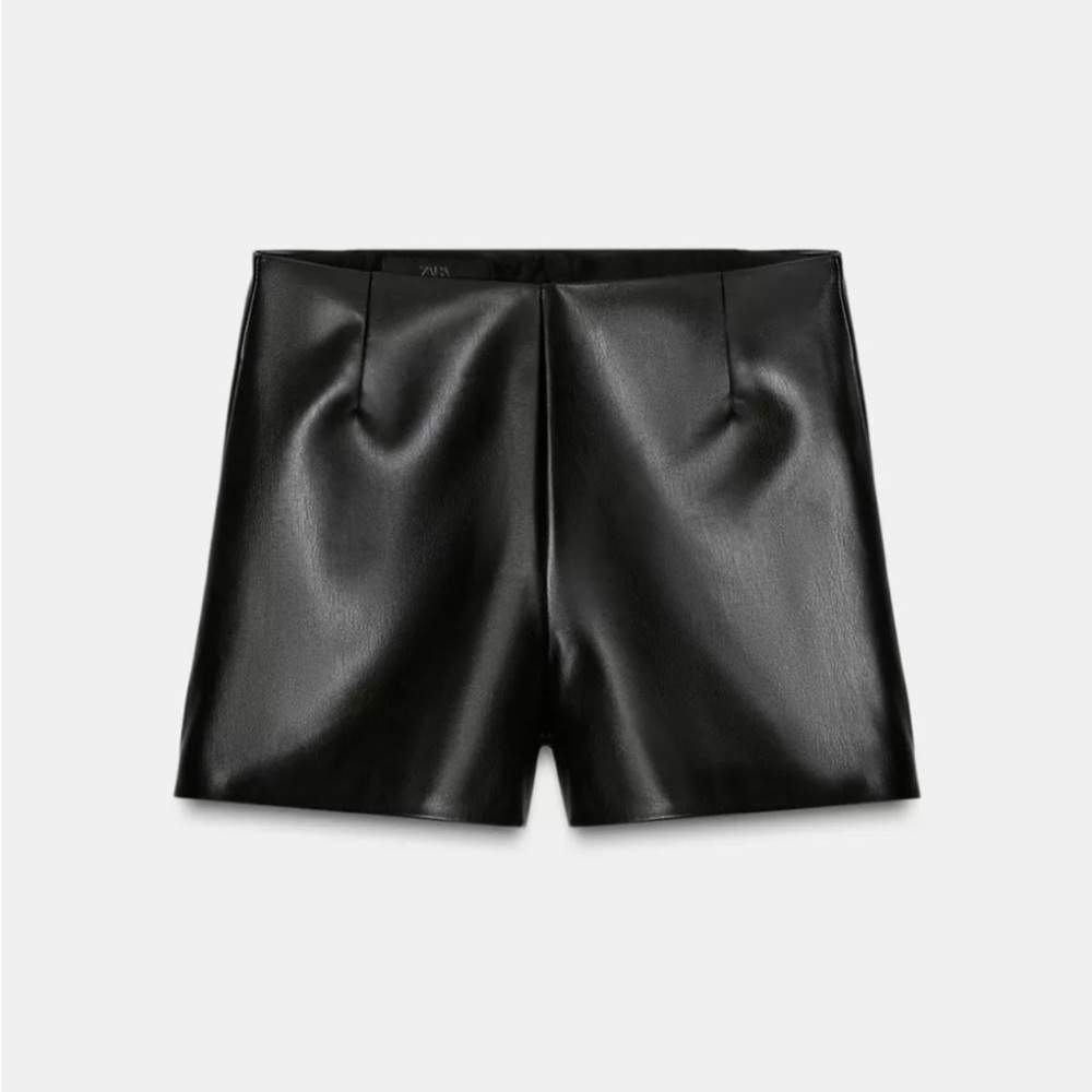 Zara Faux Leather High Waisted Shorts - NWT - Picture 3 of 3